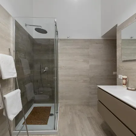 Apartment Take - Vatican