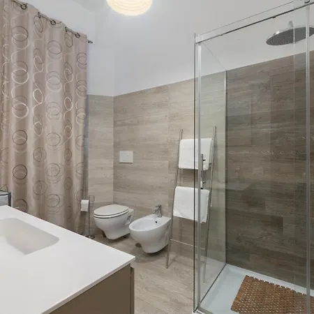 Take - Vatican Apartment Rom